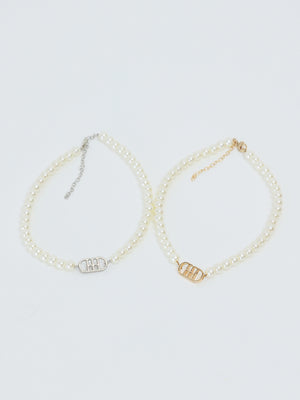 【Pre Order】Logo pearl choker(eme10877)