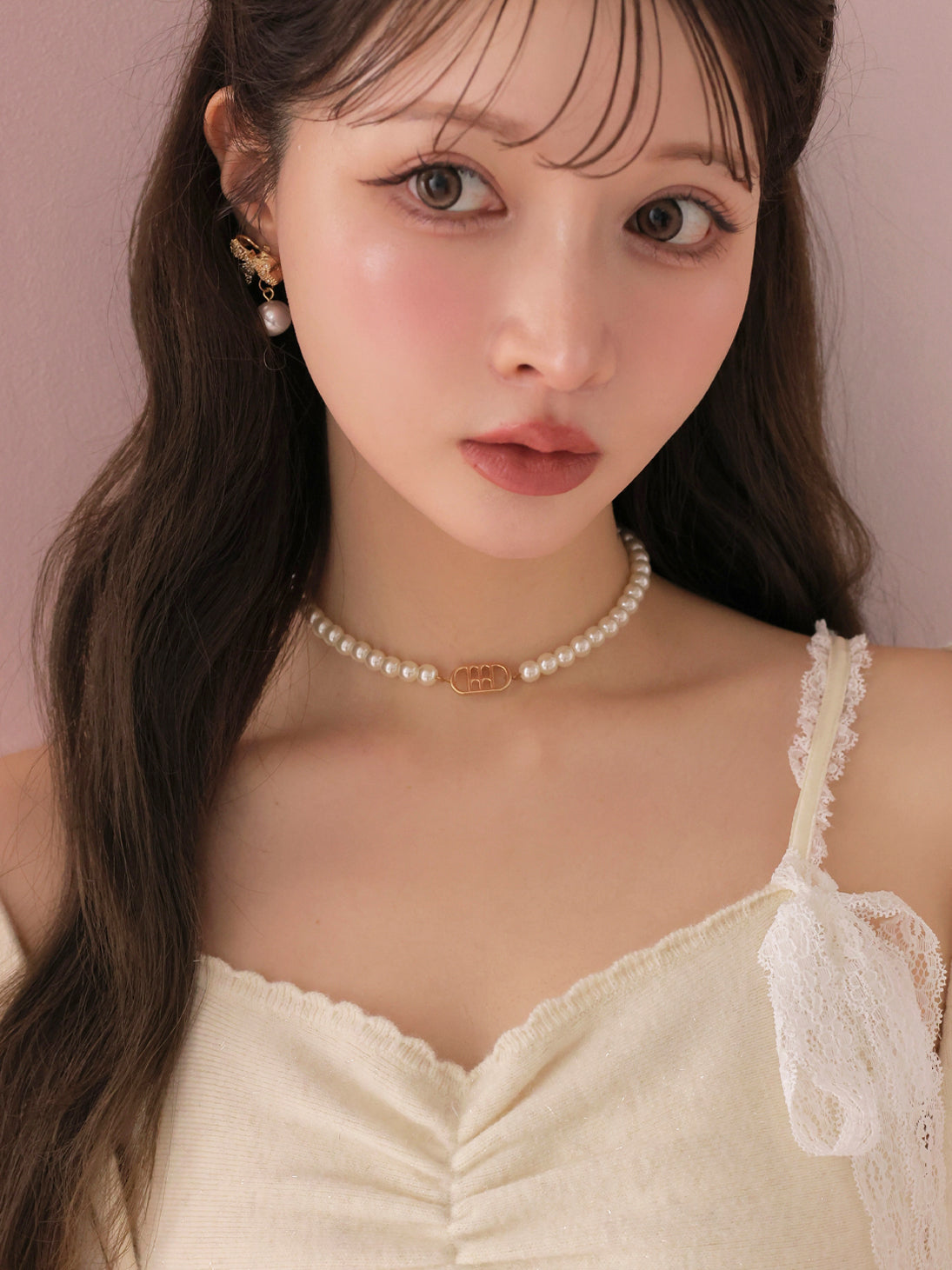 (color；Gold)