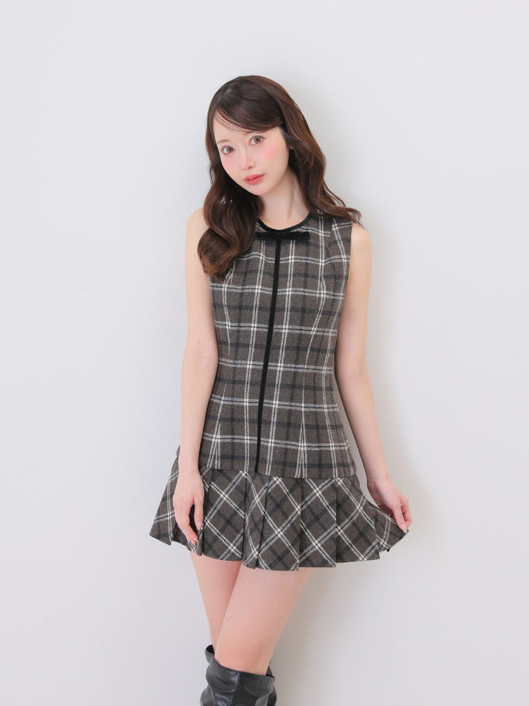 model：162cm　(size：F　color：Gray mix)