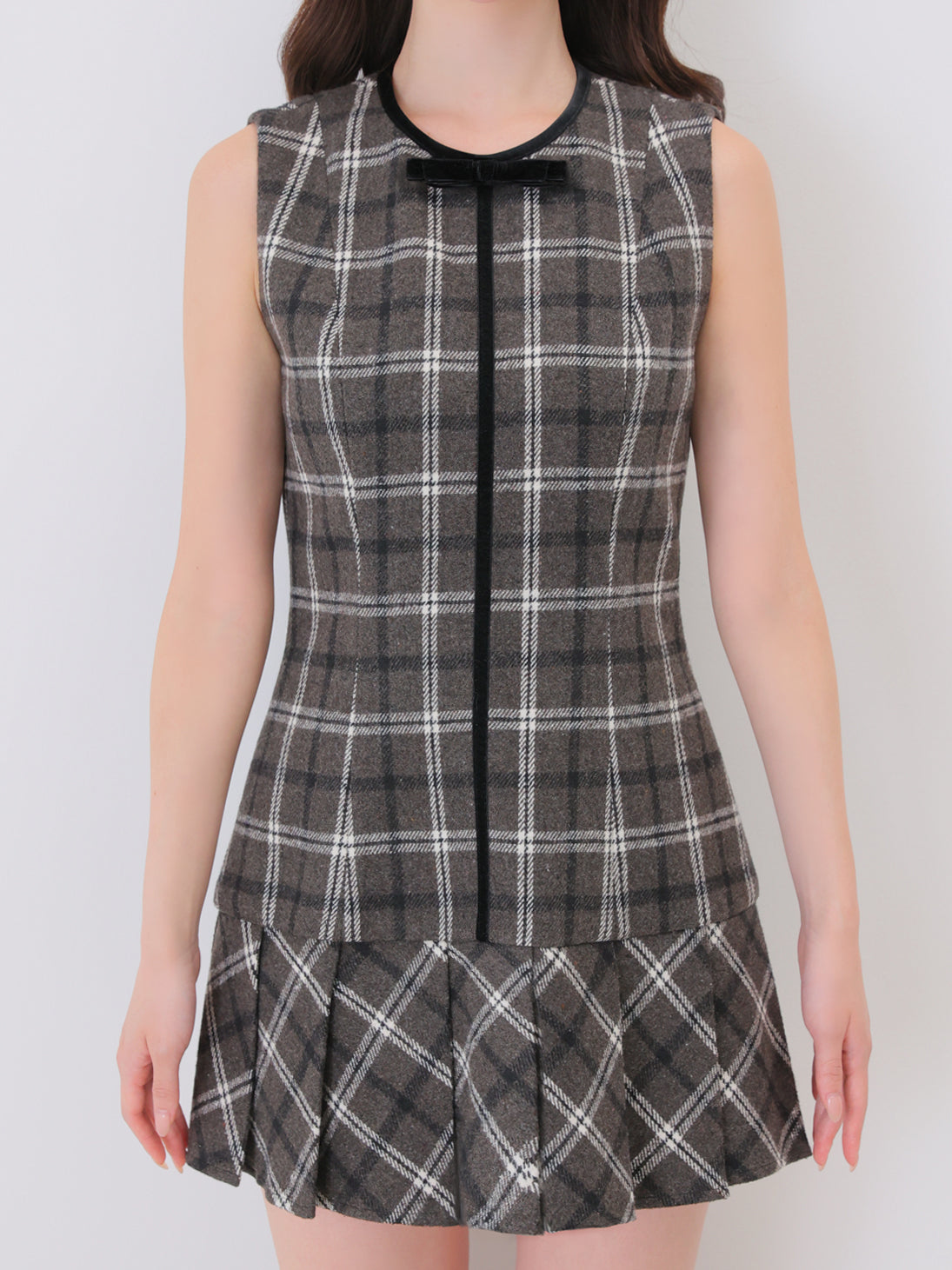 model：162cm　(size：F　color：Gray mix)