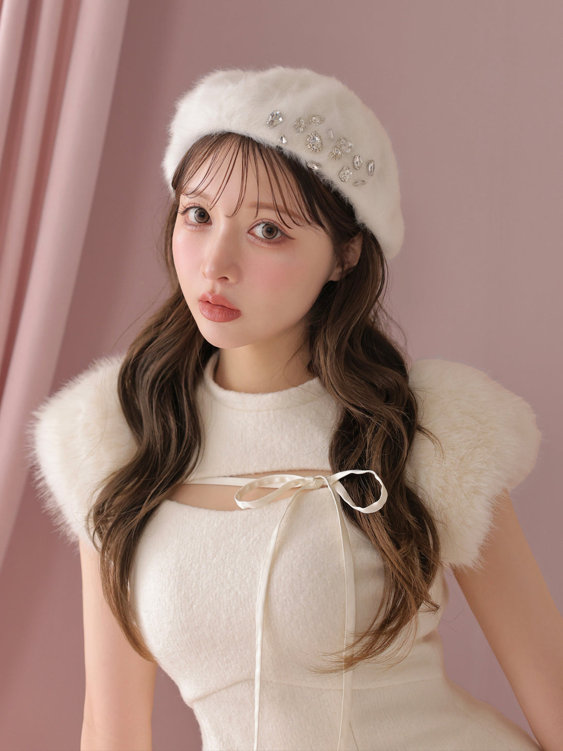 NEW ARRIVAL – M me eme