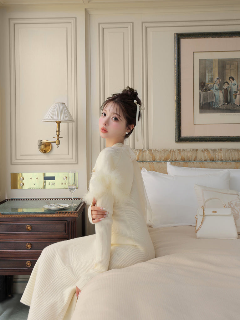 【Pre Order】Luxe feather cape knit onepiece(eme10901)