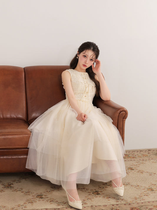 model：160cm　(size：F　color：Ivory)