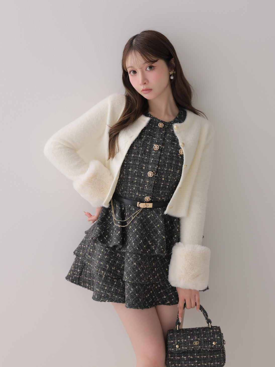 model：160cm　(size：F　color：Gray)