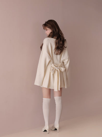 model：160cm　(size：F　color：Ivory)