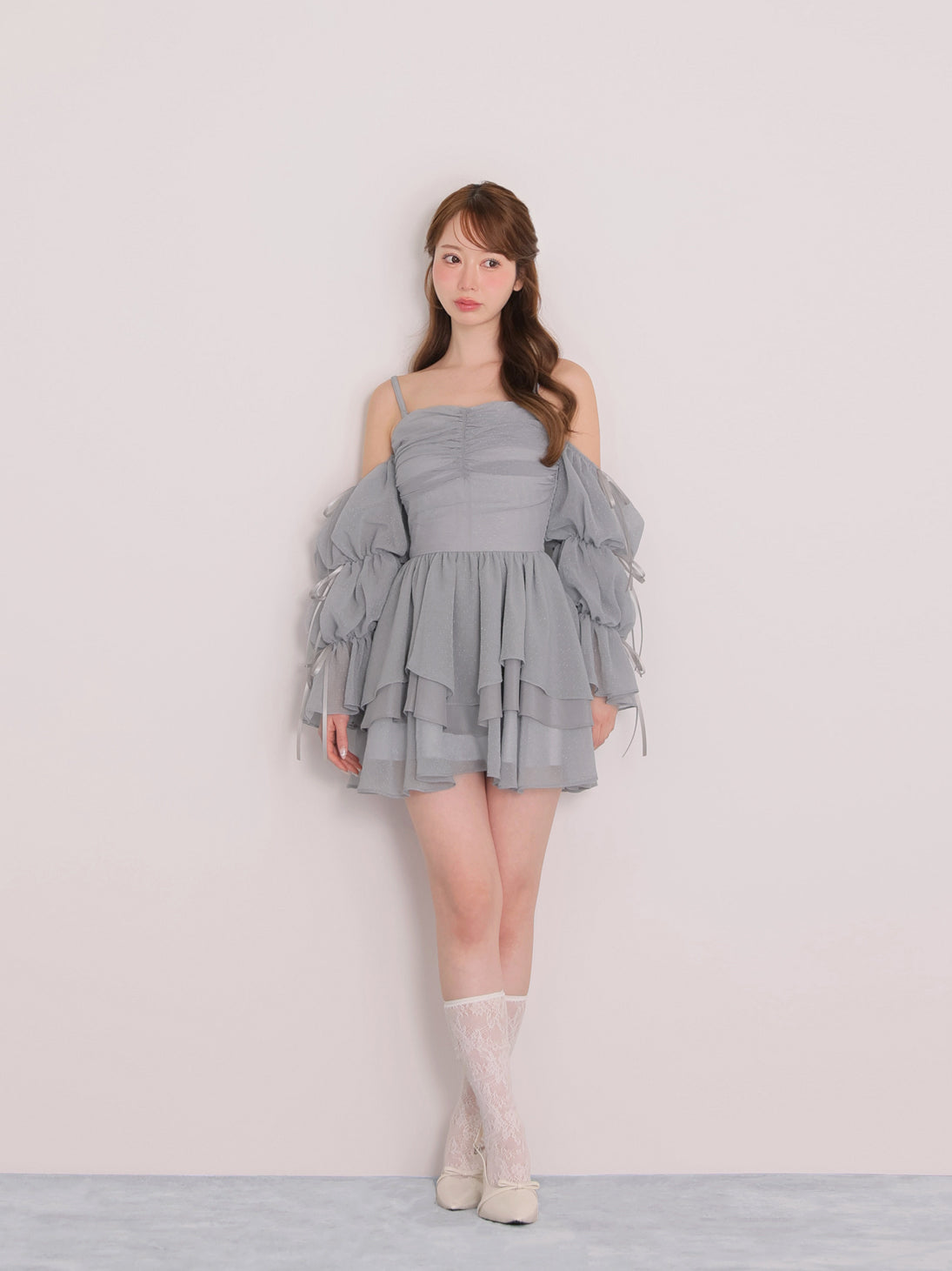 model：162cm　(size：F　color：Blue)