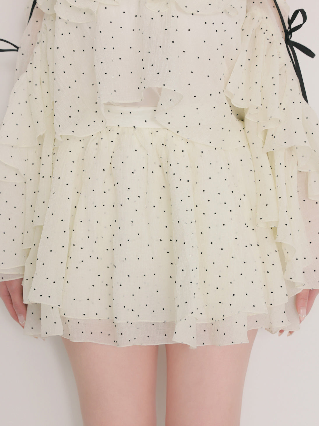 Dot chiffon ruffle set-up (eme11012)
