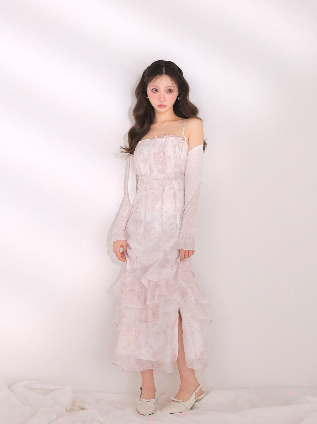 フローラルティアードフリルロングワンピース M me eme エムエメ Floral tiered frill long onepiece(eme11017) – M me eme