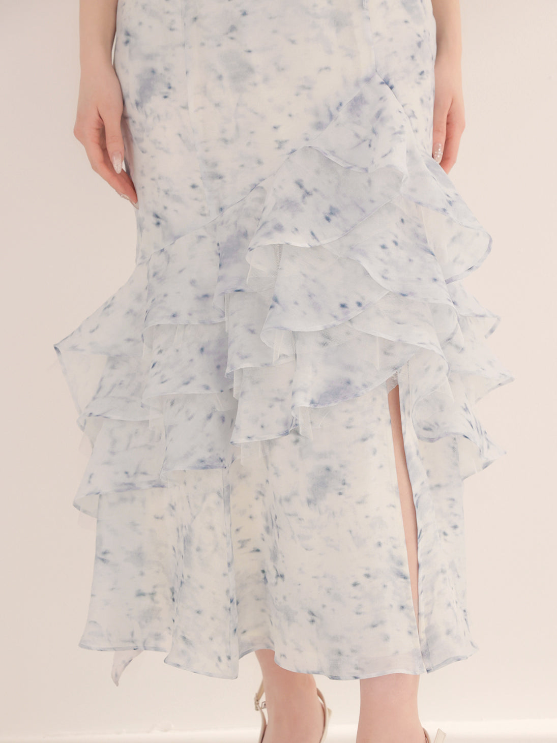 Floral tiered frill long onepiece(eme11017) – M me eme