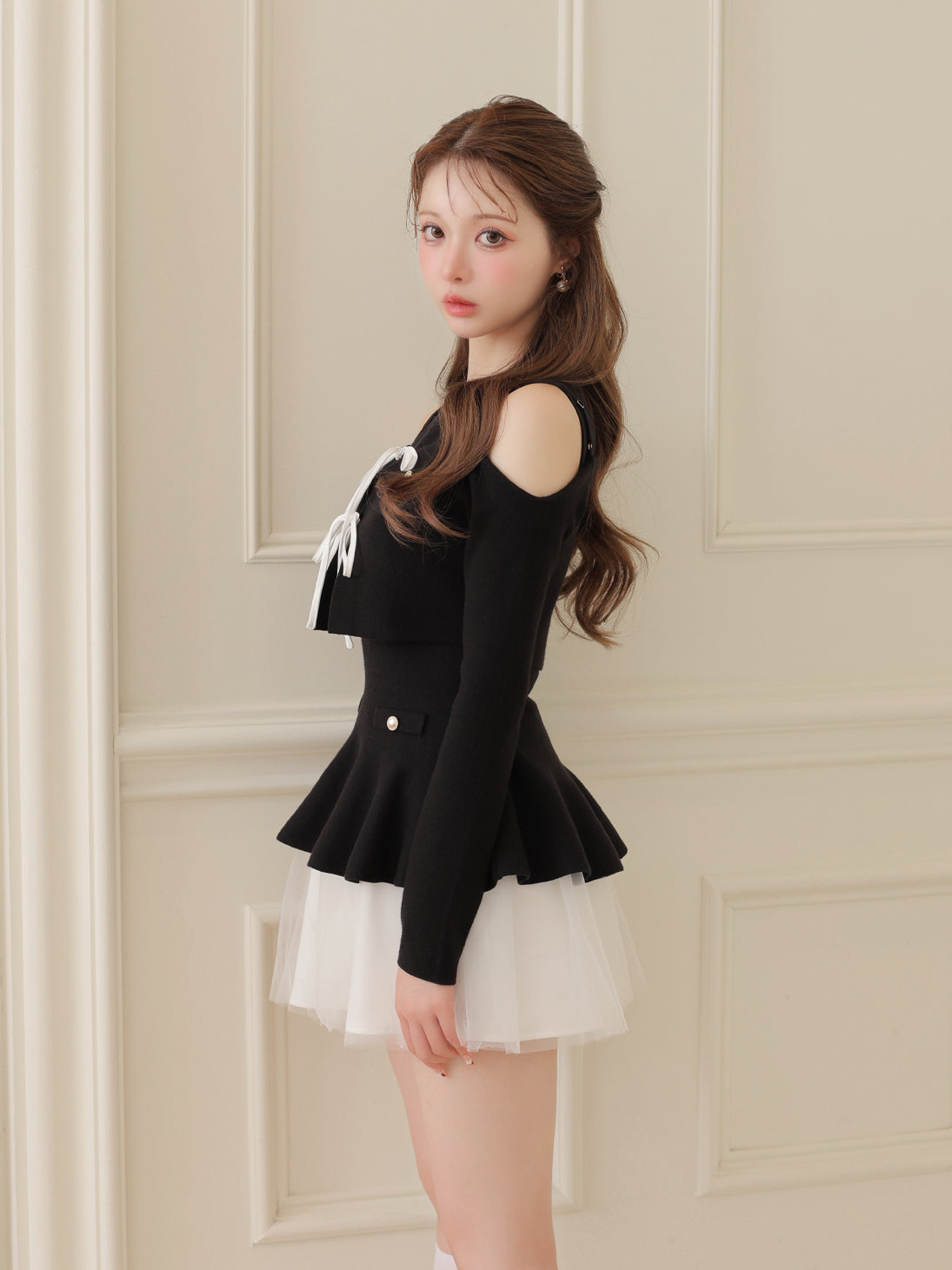 【Pre Order】Ribbon peplum tulle knit set (eme11018)