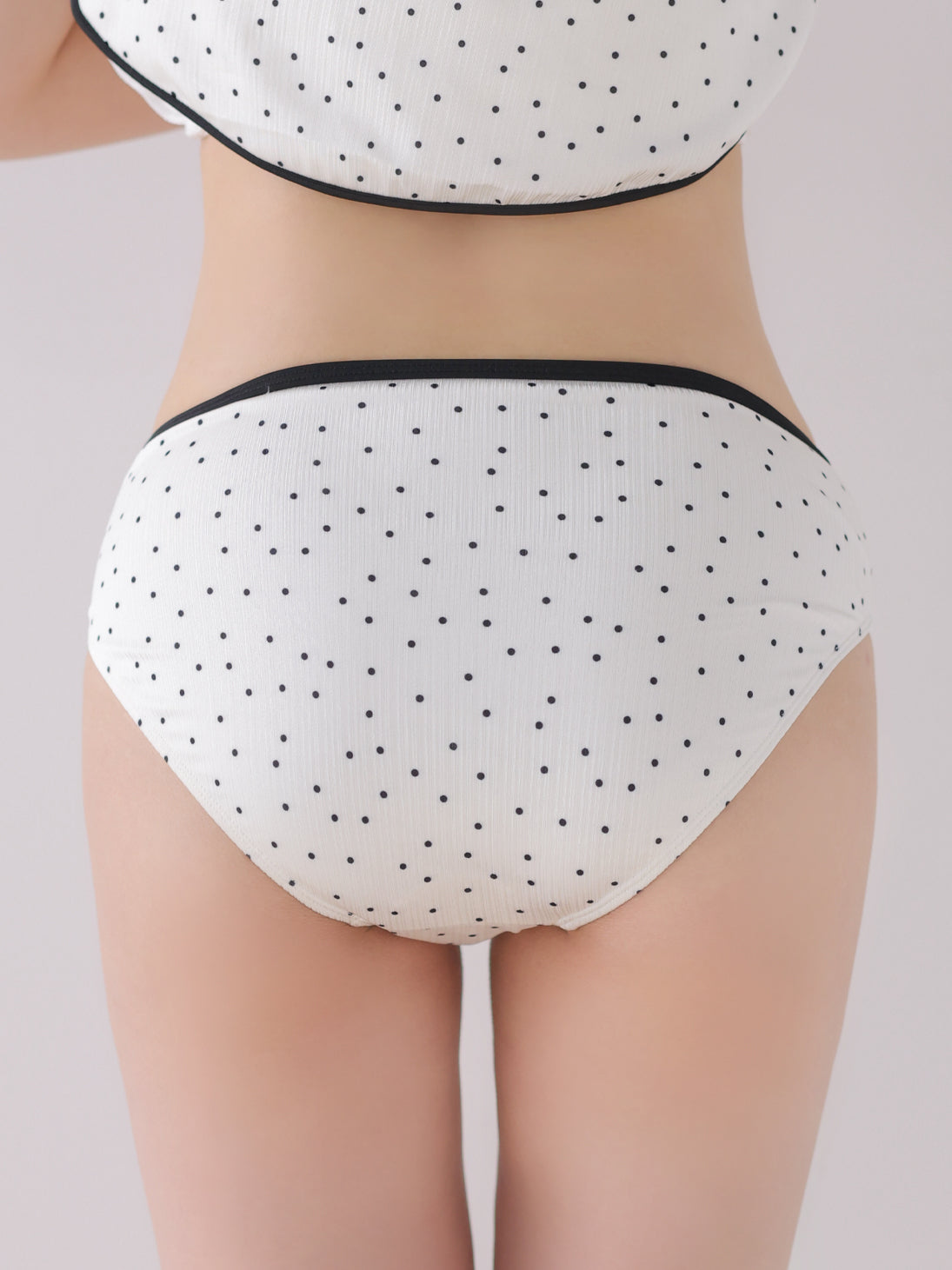 【Pre Order】Petite dot ribbon peplum swimwear(eme11024)