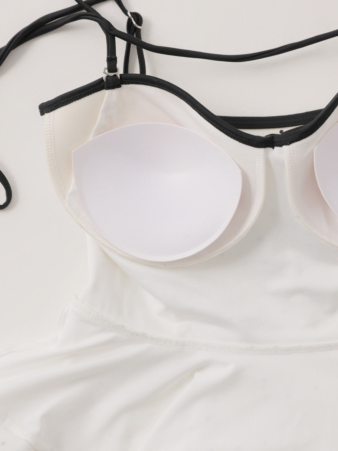 【Pre Order】Petite dot ribbon peplum swimwear(eme11024)