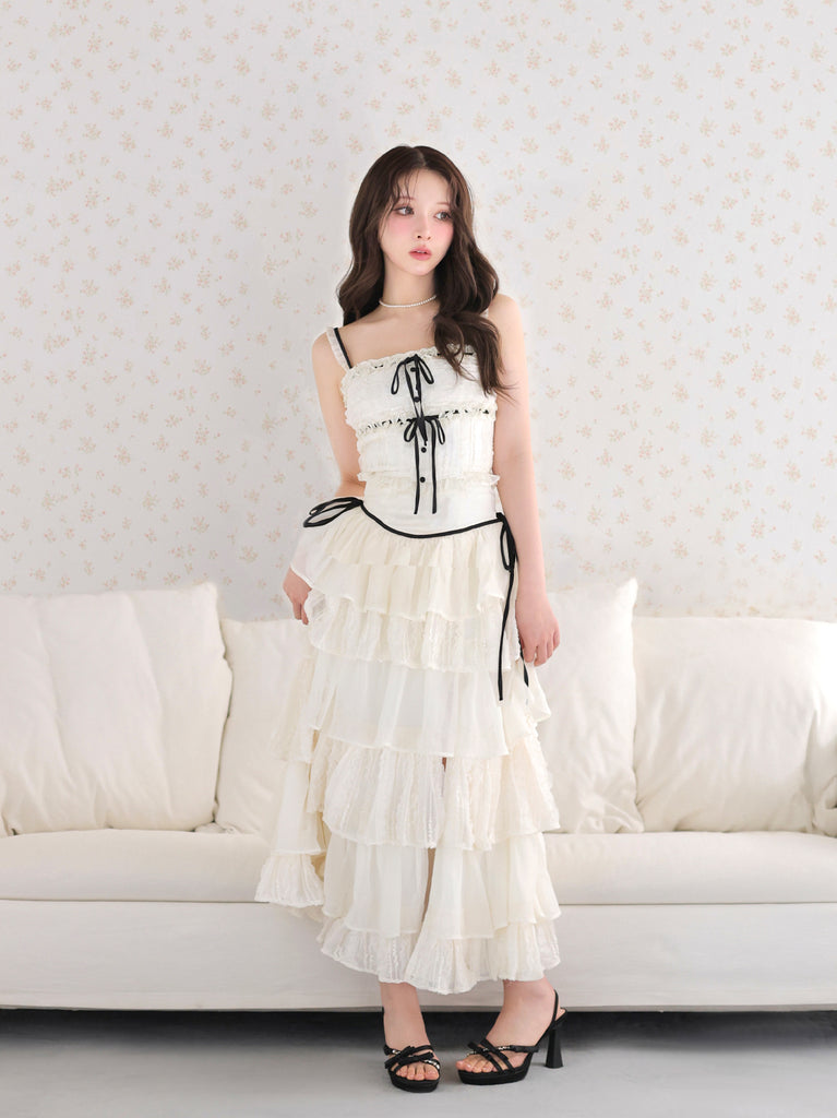model：160cm　(size：F　color：Ivory)