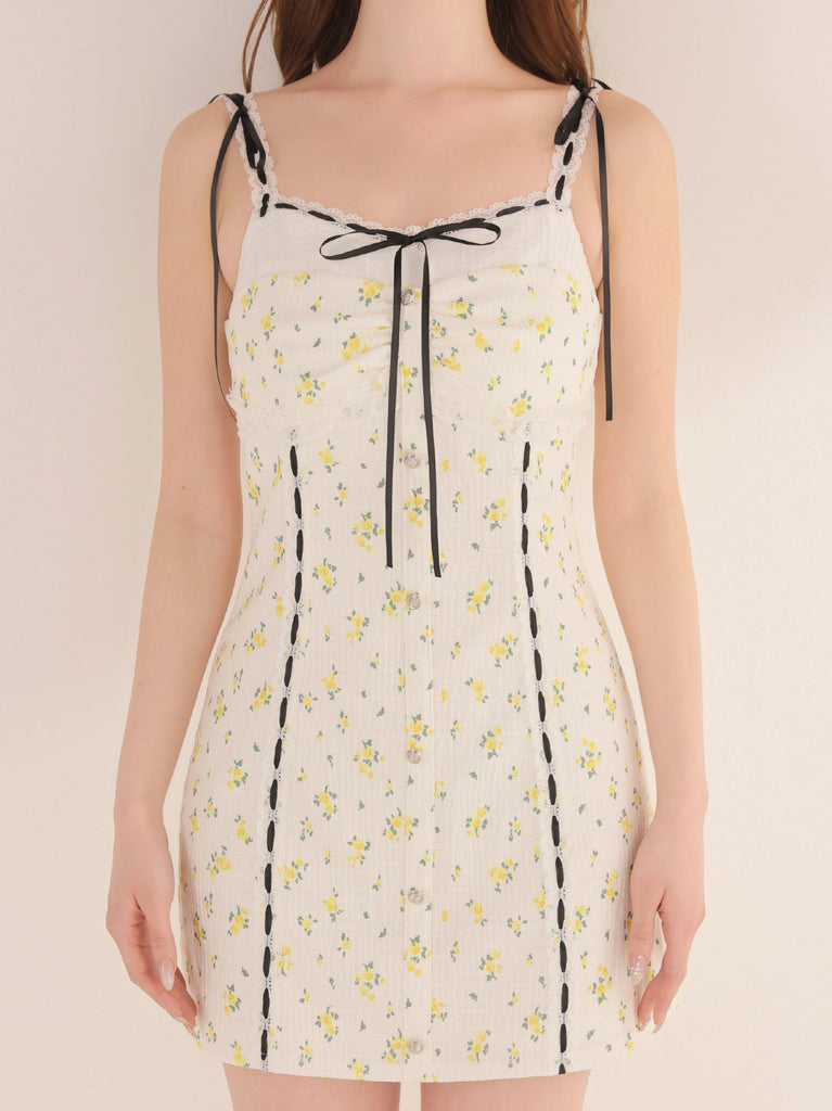 model：162cm　(size：F　color：Yellow)