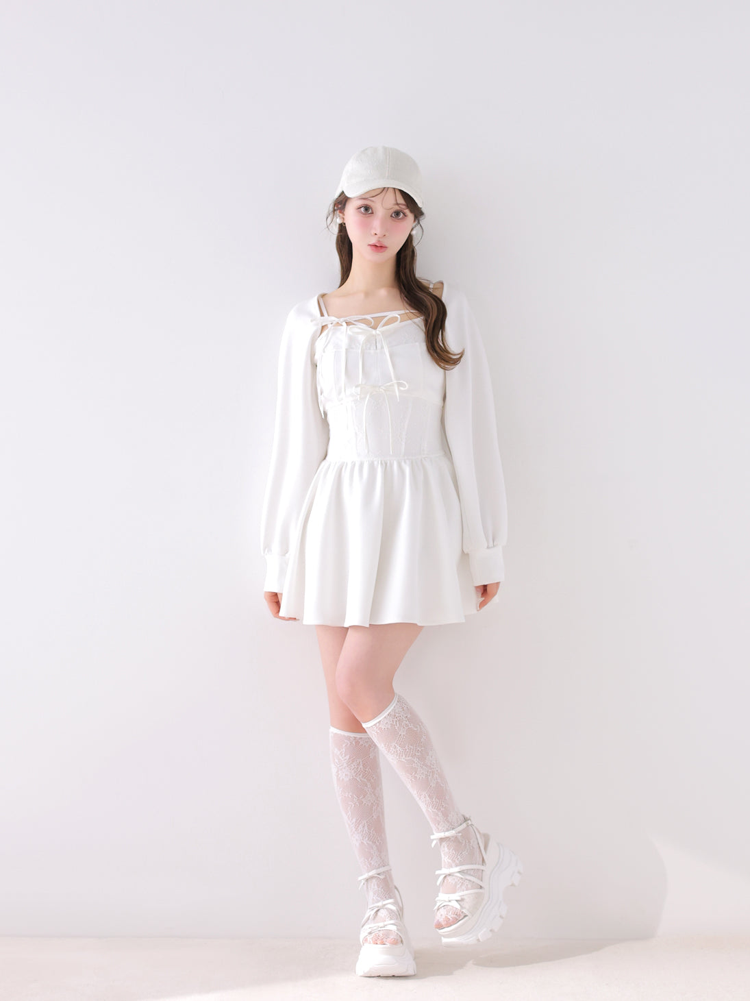 model：160cm　(size：F　color：White)