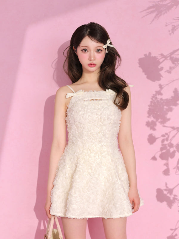 Bust slit ribbon flower cami onepiece(eme11035)