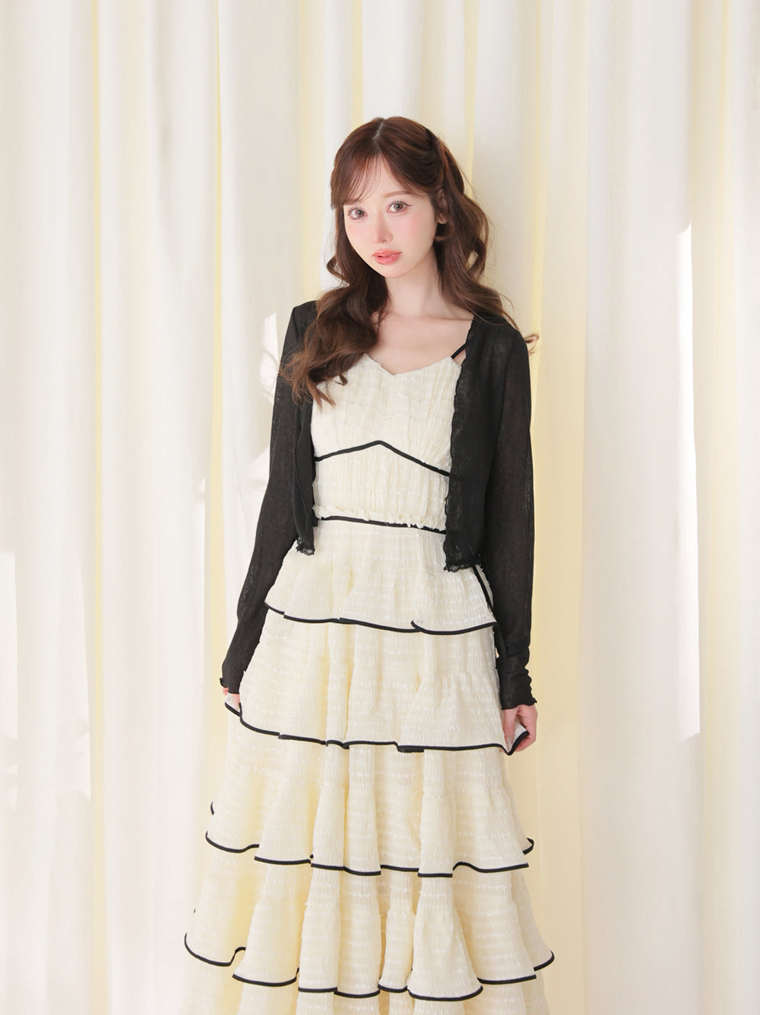 model：162cm　(size：F　color：Ivory)