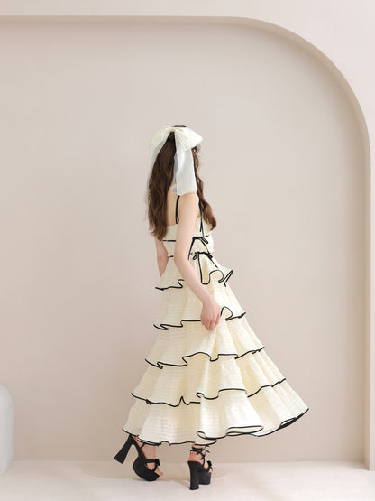 model：160cm　(size：F　color：Ivory)