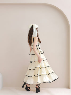 model：160cm　(size：F　color：Ivory)