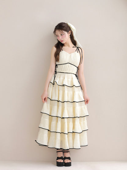 model：160cm　(size：F　color：Ivory)