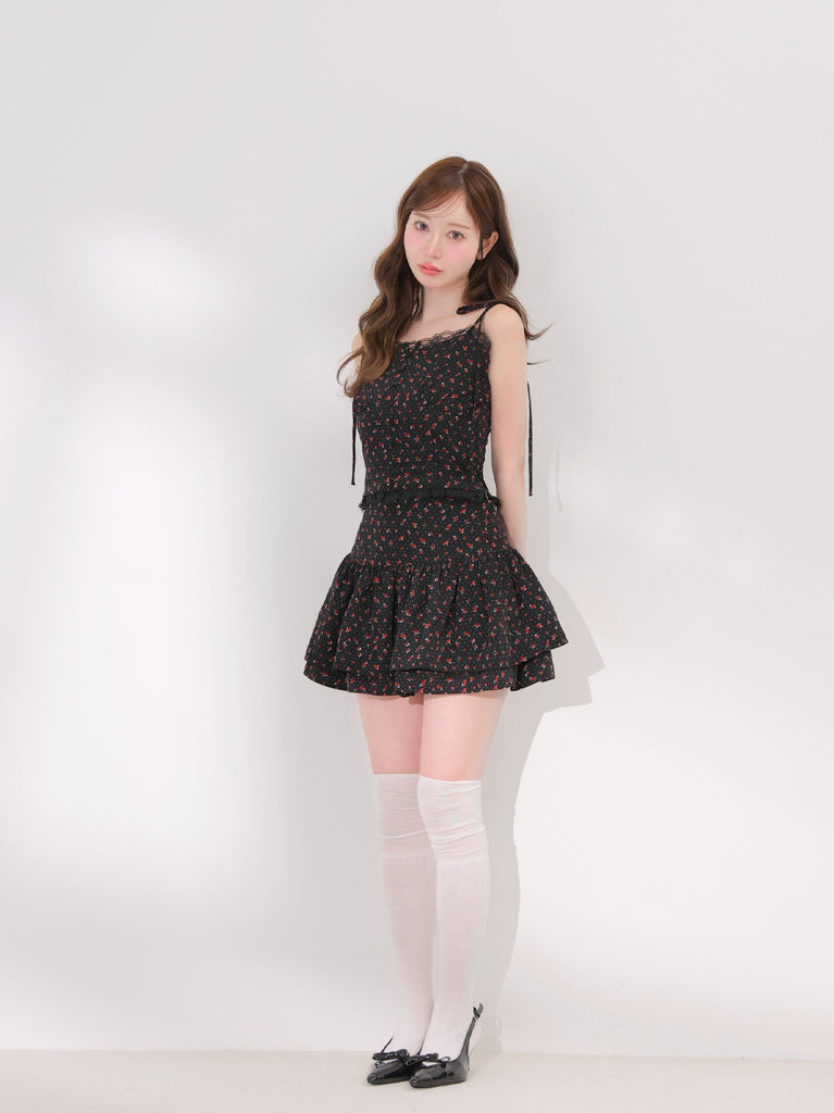 model：162cm　(size：F　color：Black)