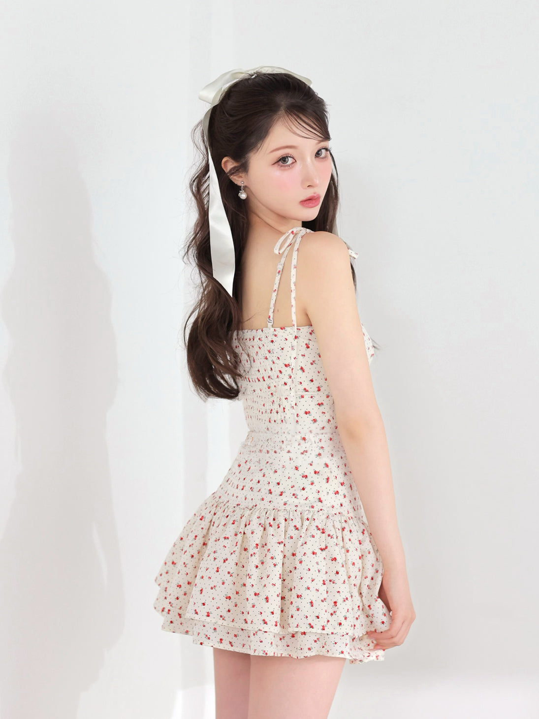 model：160cm　(size：F　color：Red)