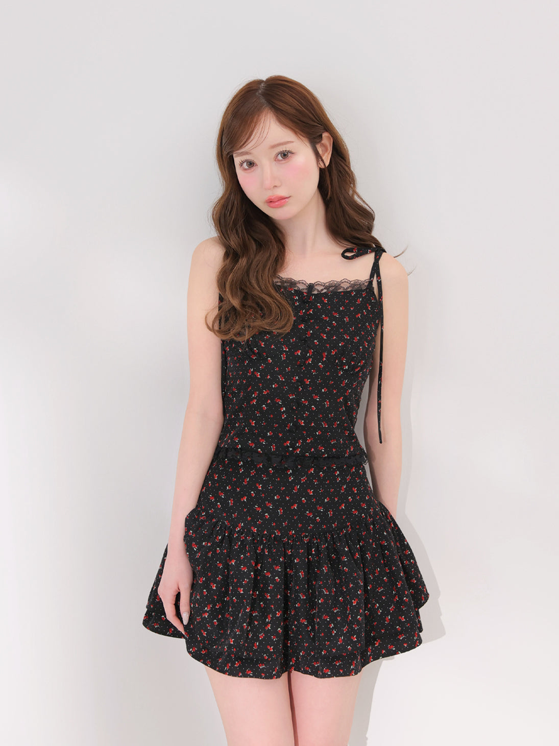 model：162cm　(size：F　color：Black)