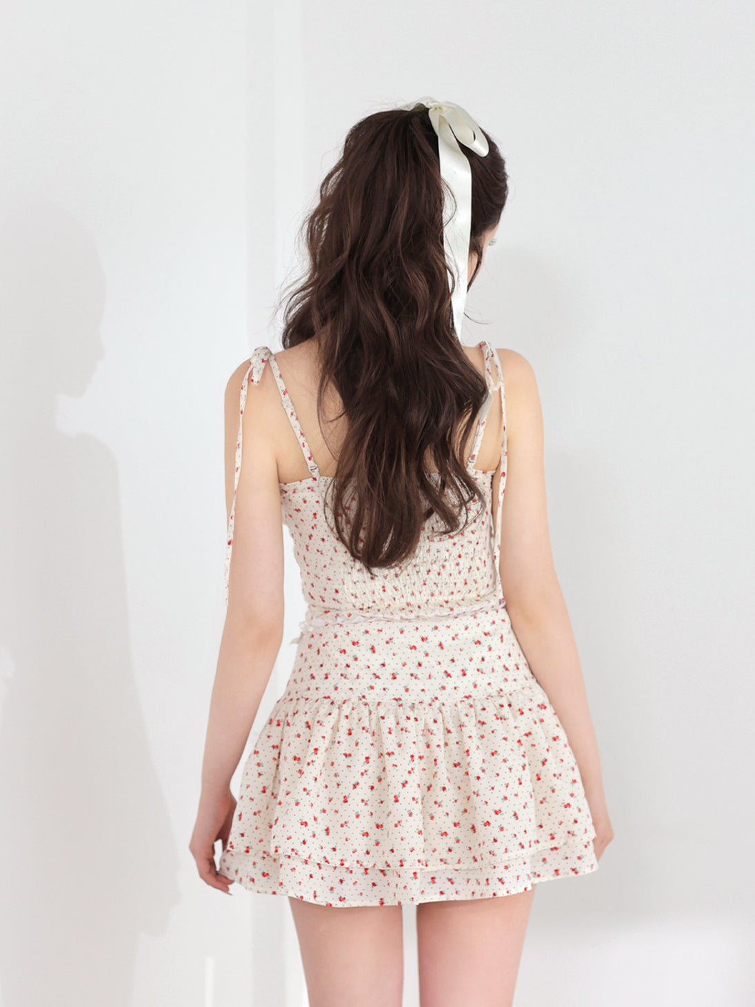 model：160cm　(size：F　color：Red)