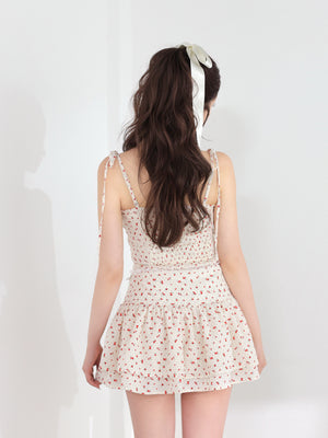 model：160cm　(size：F　color：Red)