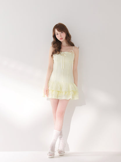 model：162cm　(size：F　color：Yellow)
