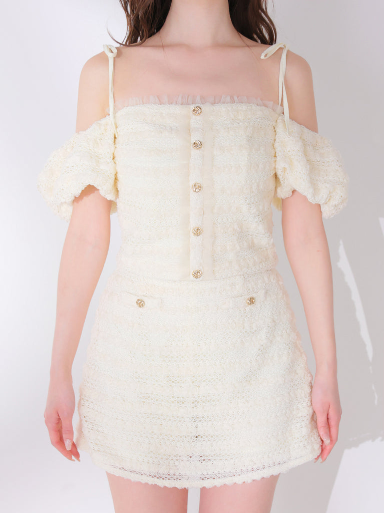 model：160cm　(size：F　color：Ivory)