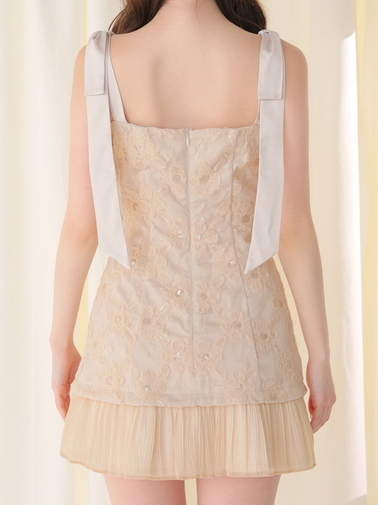 Heart cut line lace mini onepiece(eme11043)