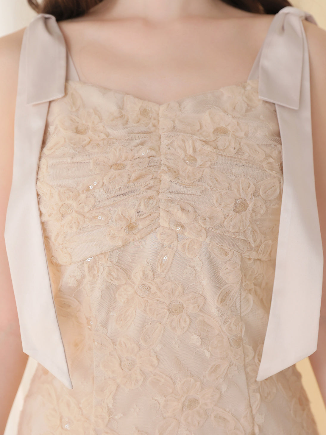 Heart cut line lace mini onepiece(eme11043)