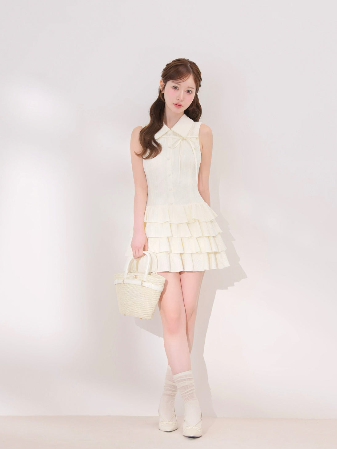 model：162cm　(size：F　color：Ivory)