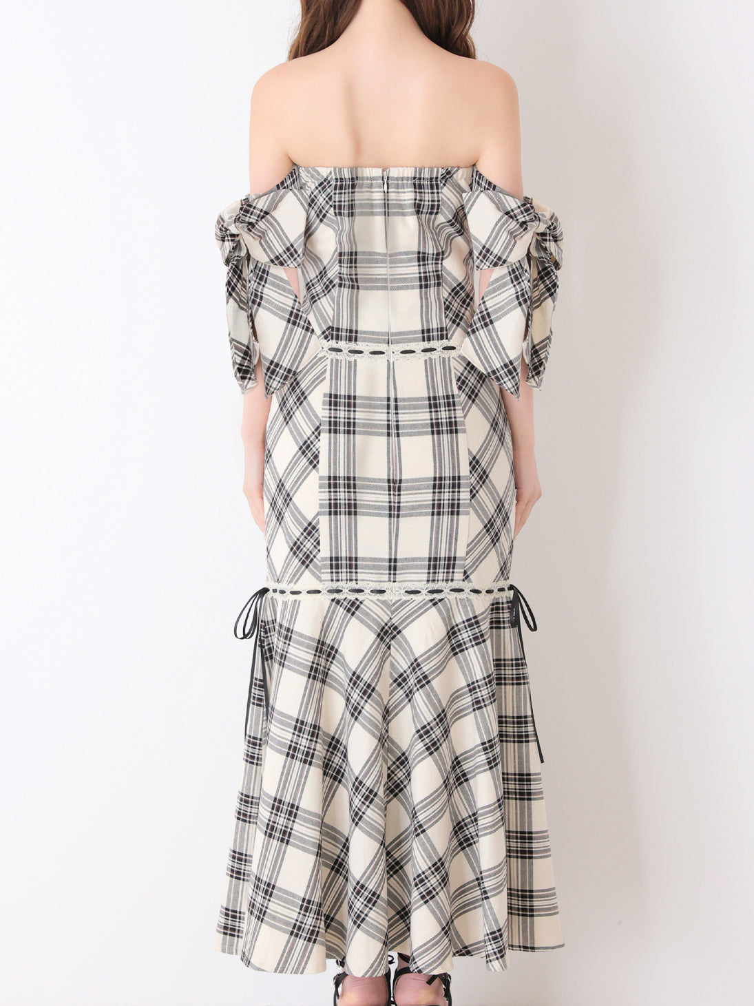Off shoulder check ribbon mermaid onepiece(eme11045) – M me eme