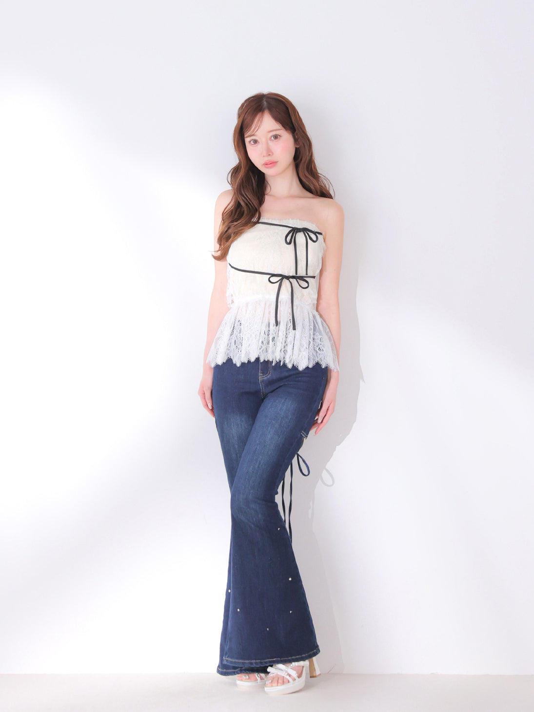 Lace hem front heart bare tops(eme11046) – M me eme