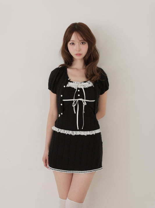 model：162cm　(size：F　color：Black)