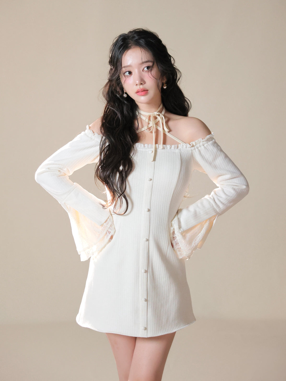 model：163cm　(size：F　color：Ivory)