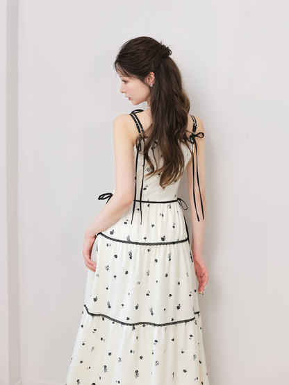 model：160cm　(size：F　color：Ivory×Black)