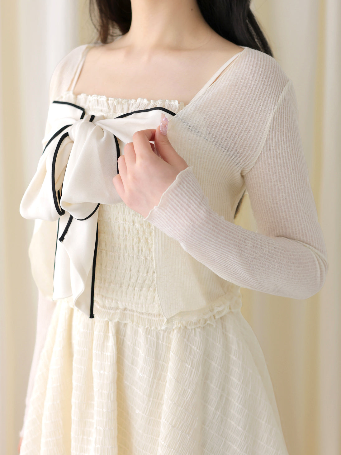 model：160cm　(size：F　color：White)