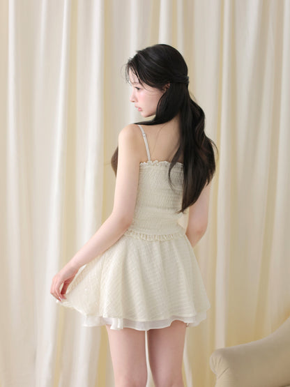 model：160cm　(size：F　color：Ivory)