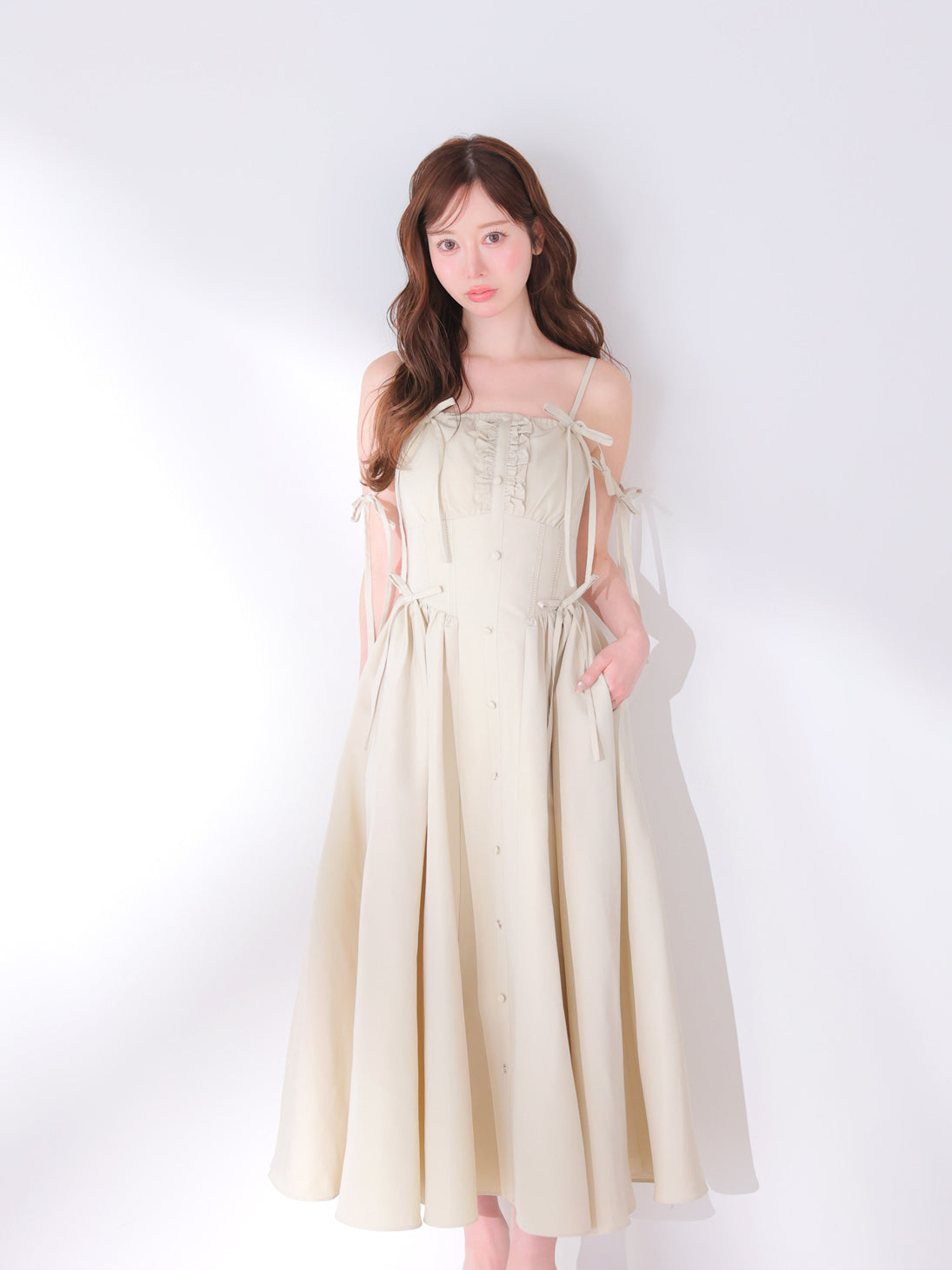model：162cm　(size：F　color：Begie)