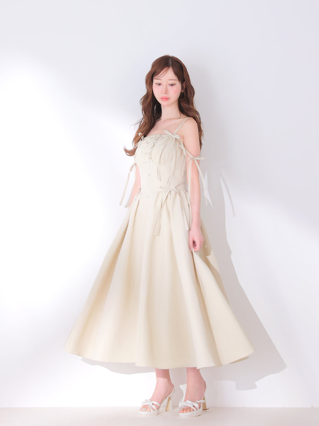 model：162cm　(size：F　color：Begie)