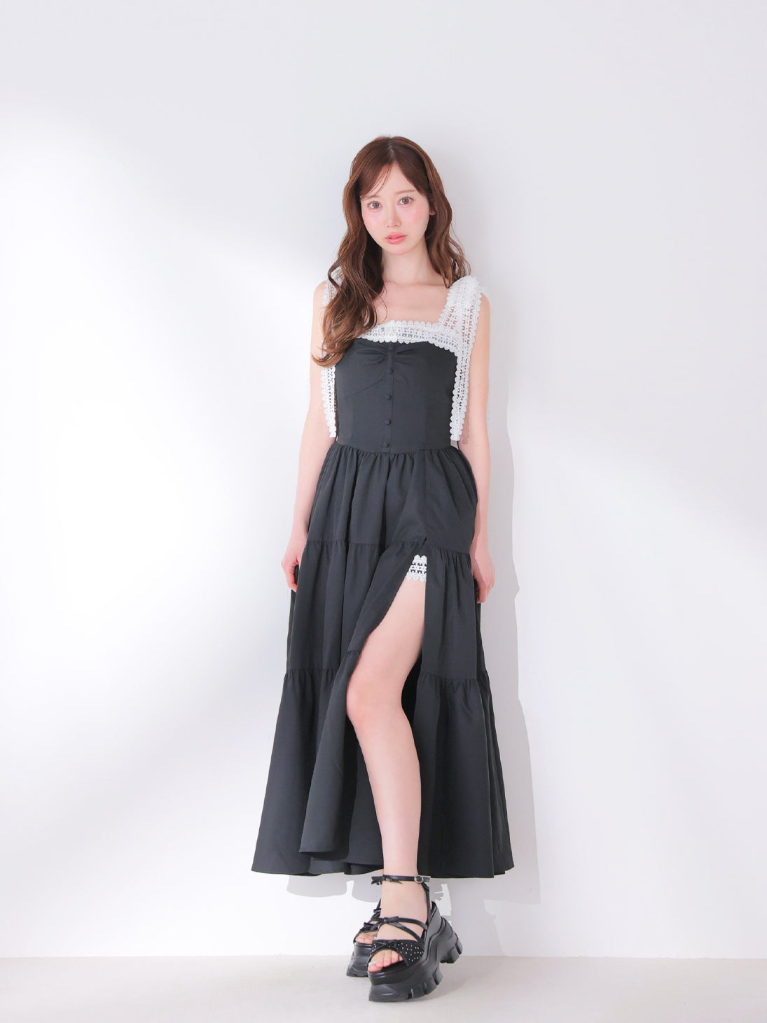Lace line tiered long onepiece(eme11065) – M me eme