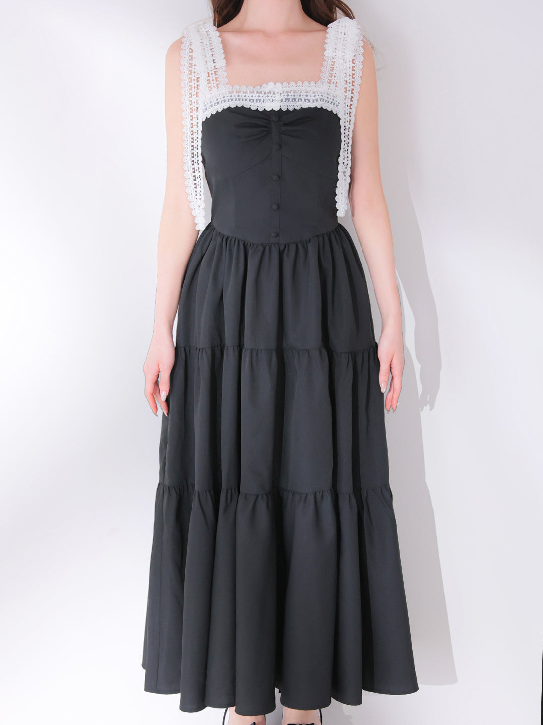 エムミーエメ ワンピース 6.3 発売 Lace line tiered long onepiece(eme11065) – M me eme