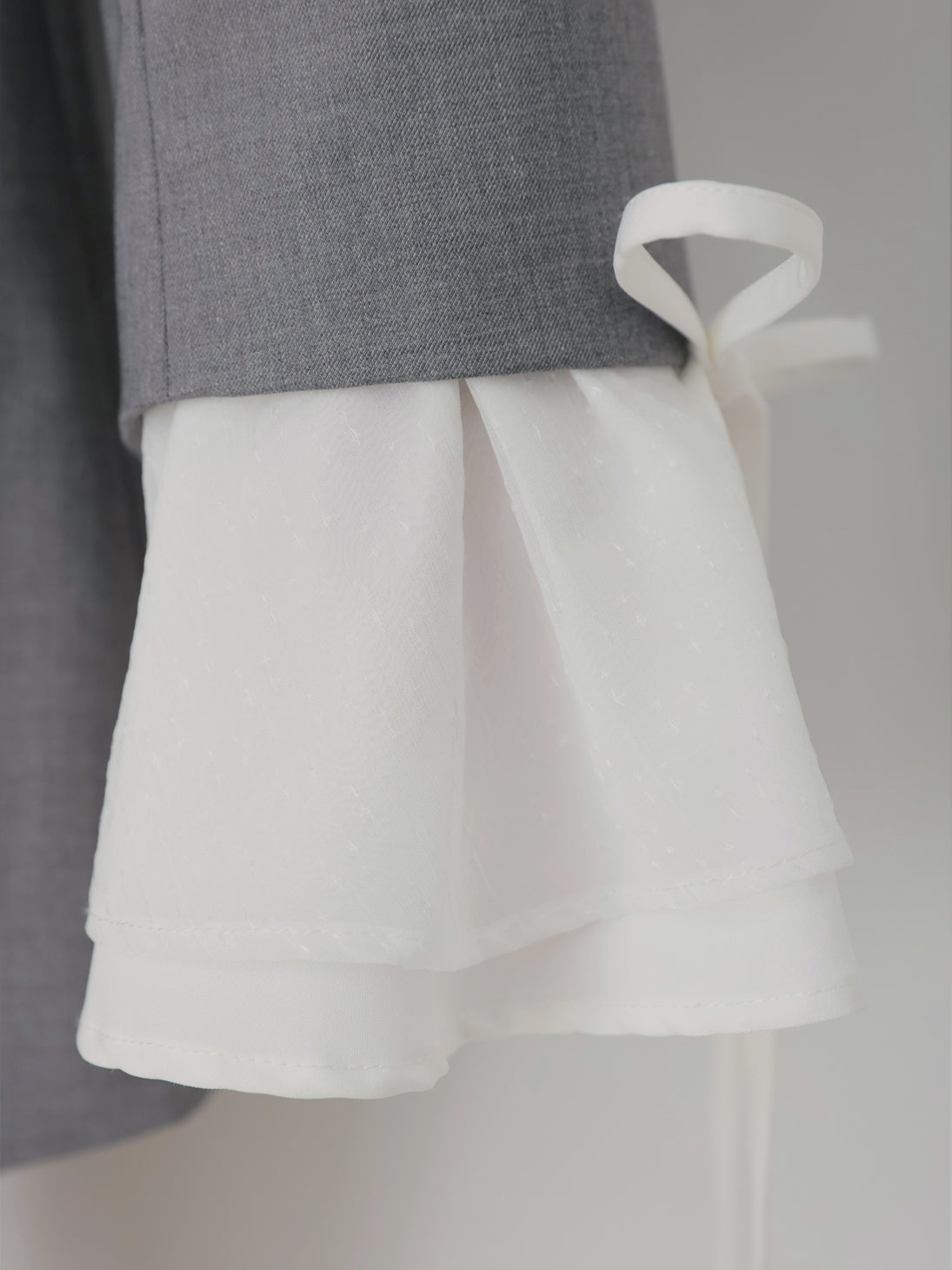 Frill sleeve chiffon docking jacket(eme11066)