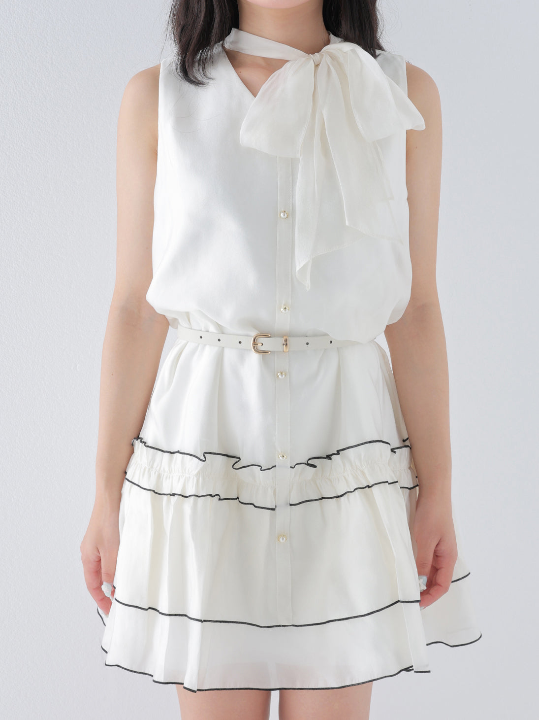 Tiered mellow chiffon onepiece(eme11067)