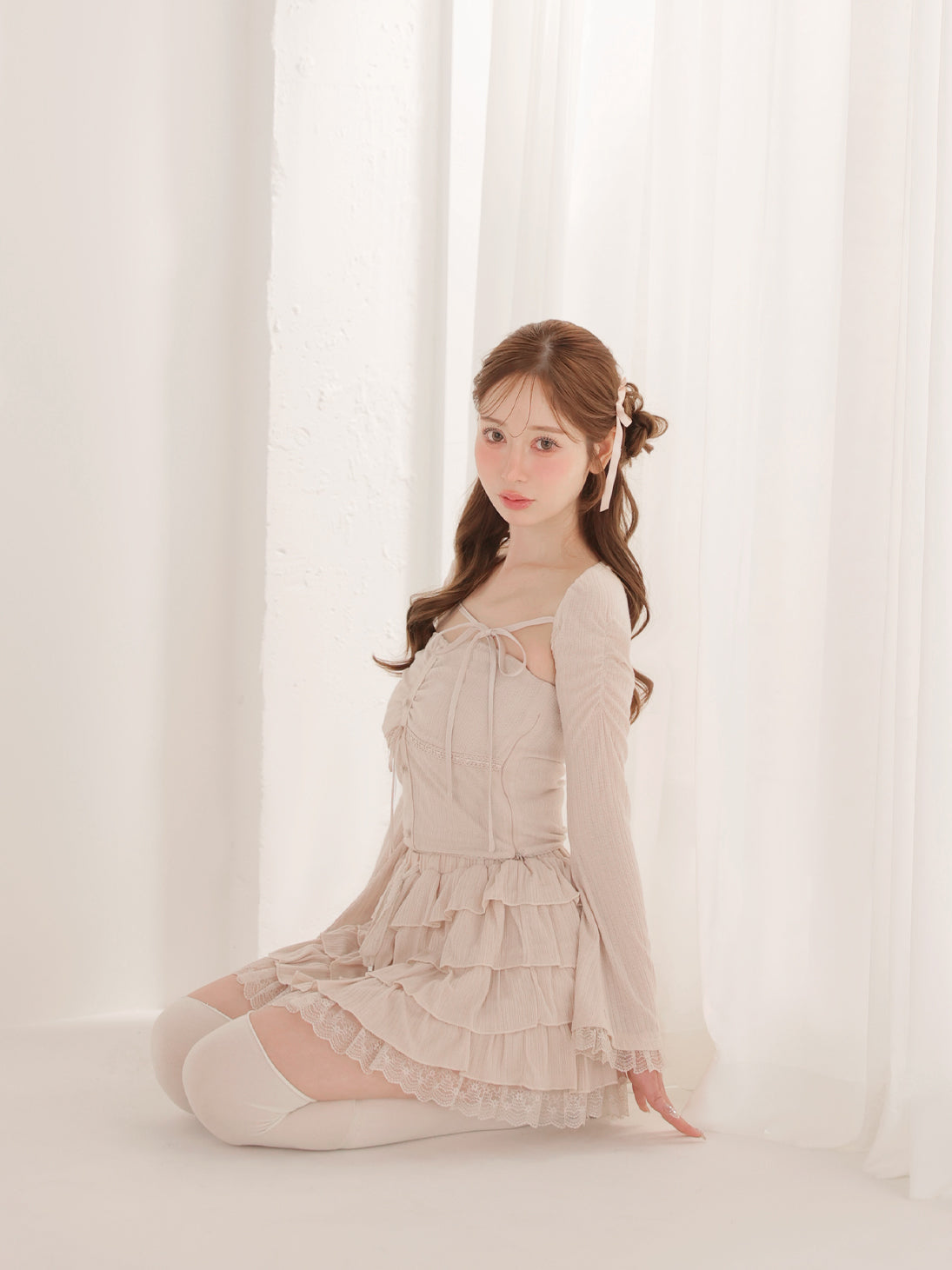 Bell sleeve ribbon bare top ensemble(eme11069) – M me eme