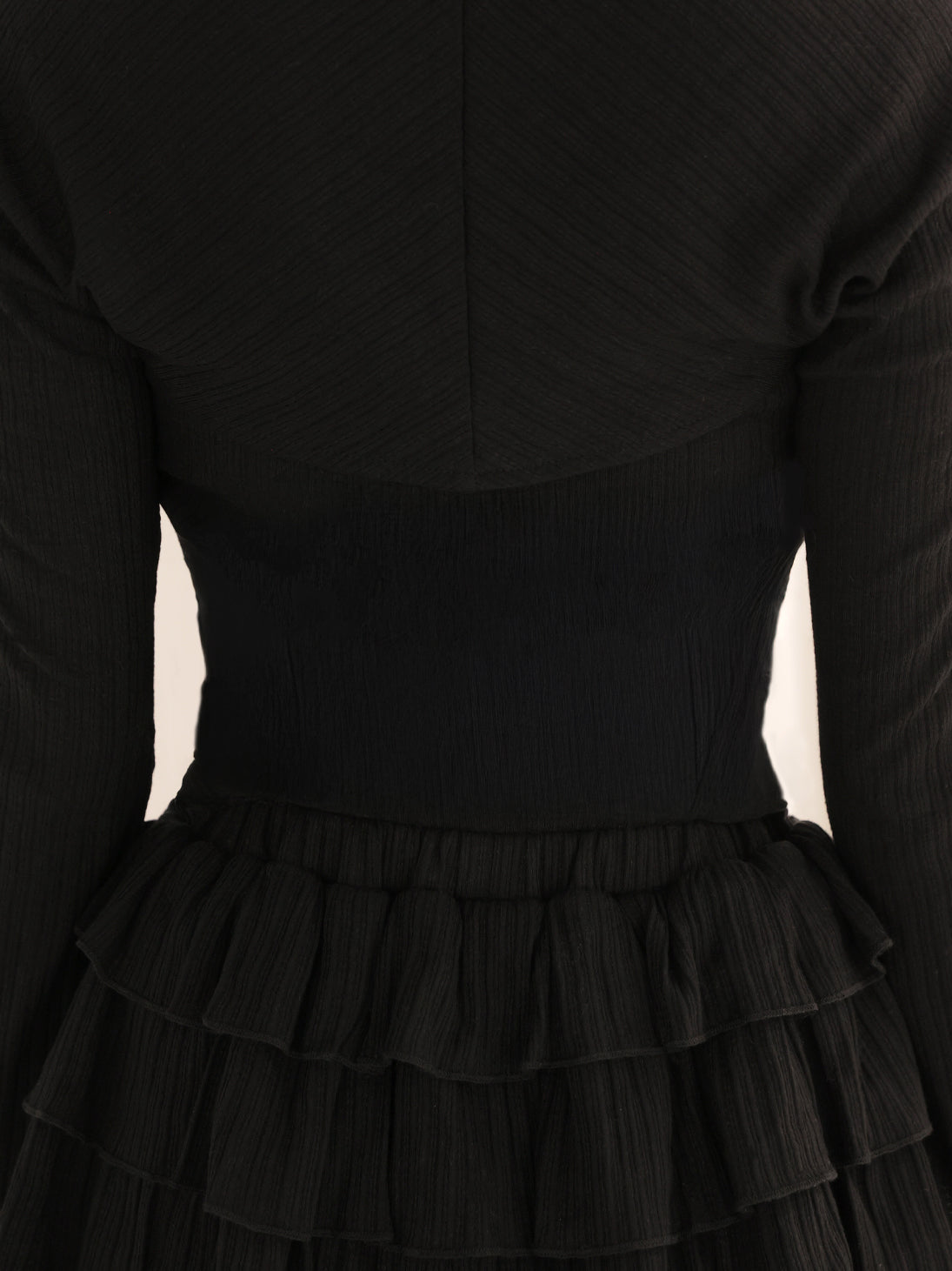 Bell sleeve ribbon bare top ensemble(eme11069)