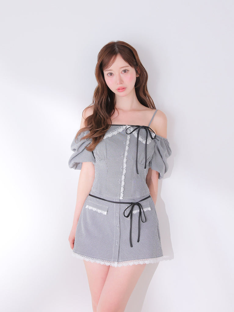 model：162cm　(size：F　color：Black)
